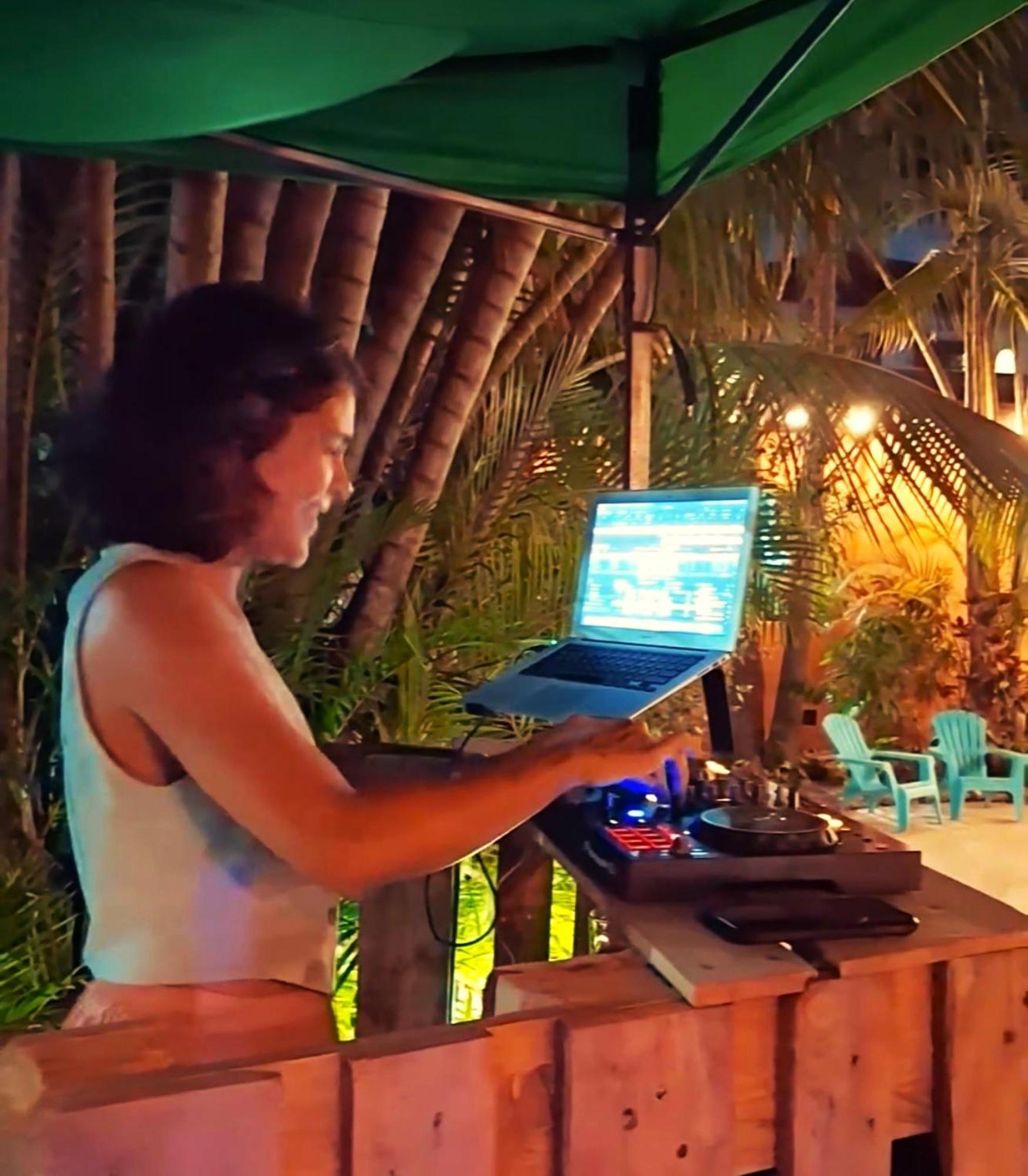 Costa Rica Guesthouse سان هوزيه المظهر الخارجي الصورة