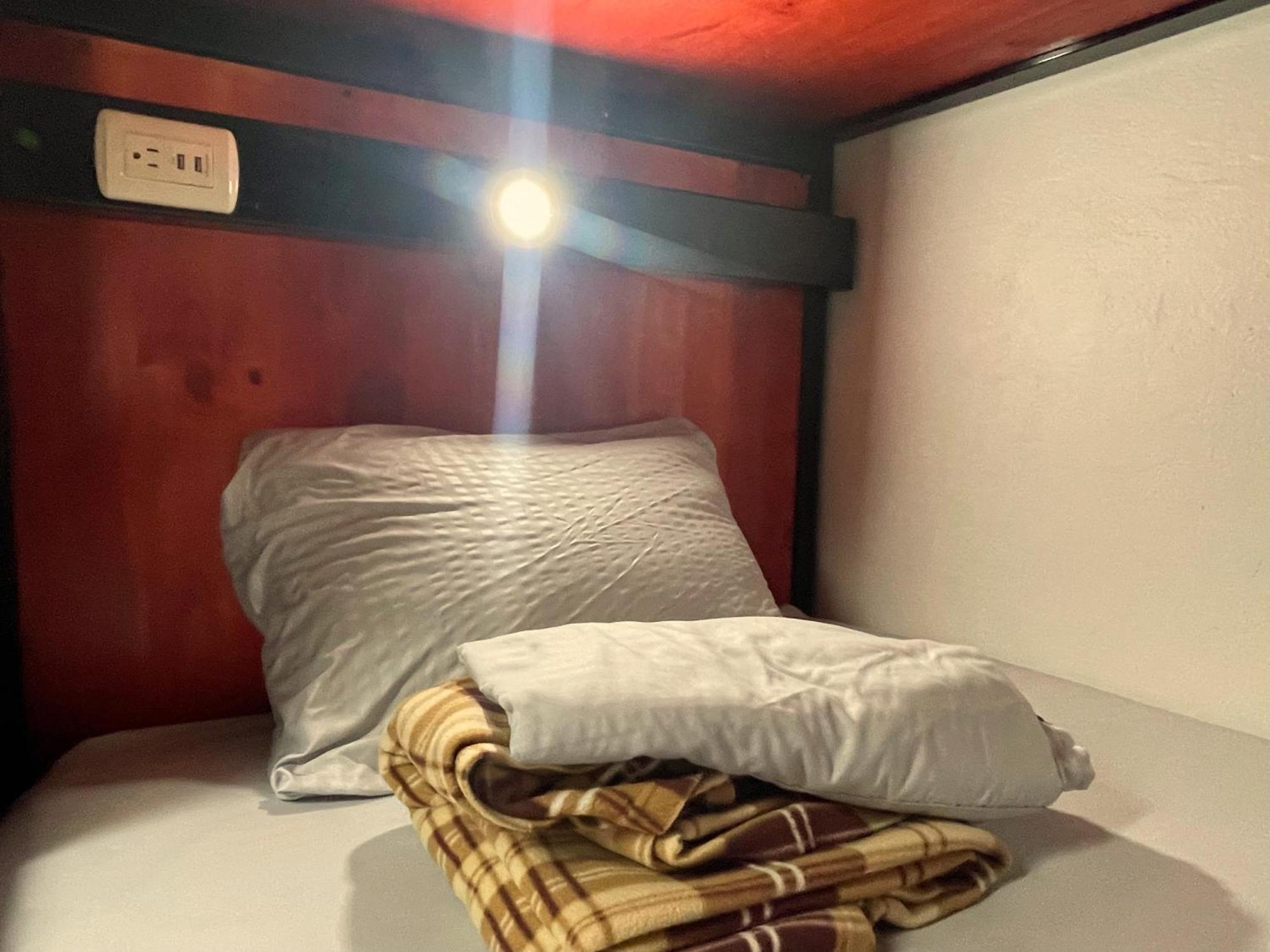 Costa Rica Guesthouse سان هوزيه الغرفة الصورة