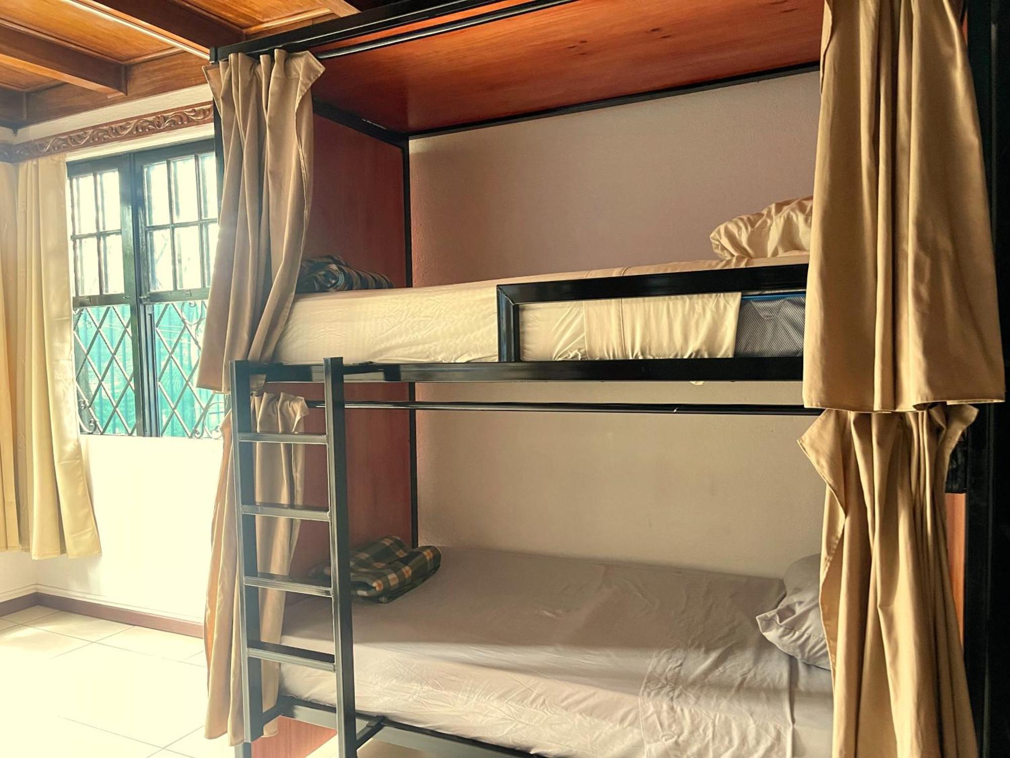 Costa Rica Guesthouse سان هوزيه المظهر الخارجي الصورة